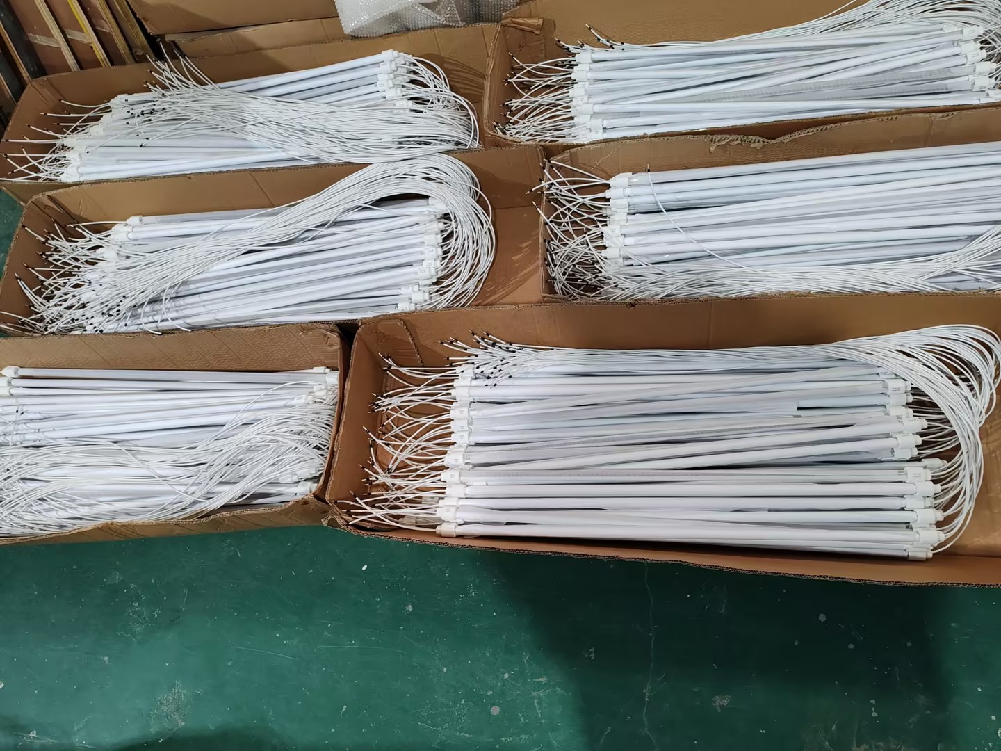 Hochwertige 1000mm 1500W Kohlefaser Heizlampe Infrarot Kohlenstoff Heizrohr