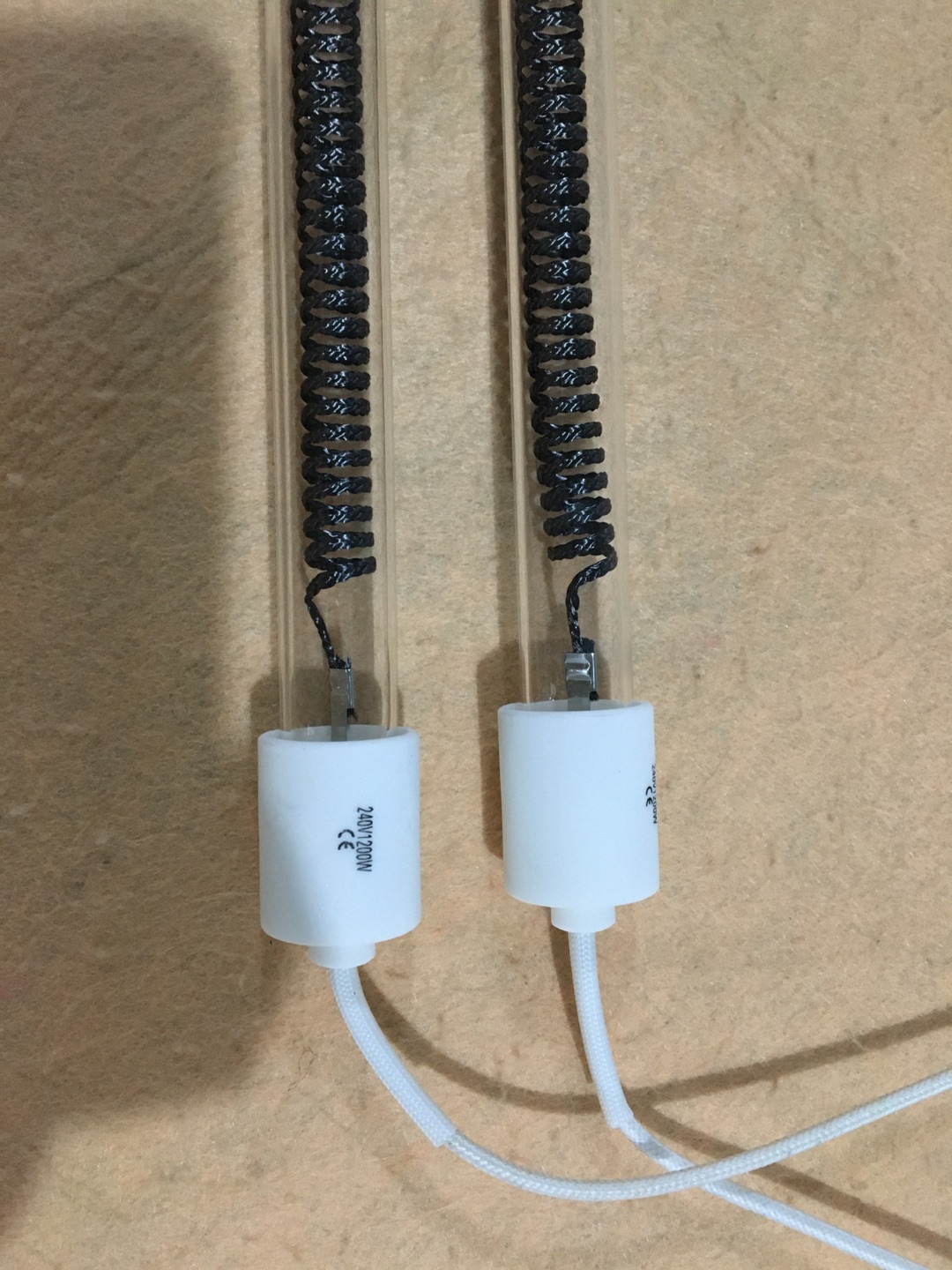 Technical Analysis of Carbon Fiber Infrared Heating Lamps for Industrial Applications